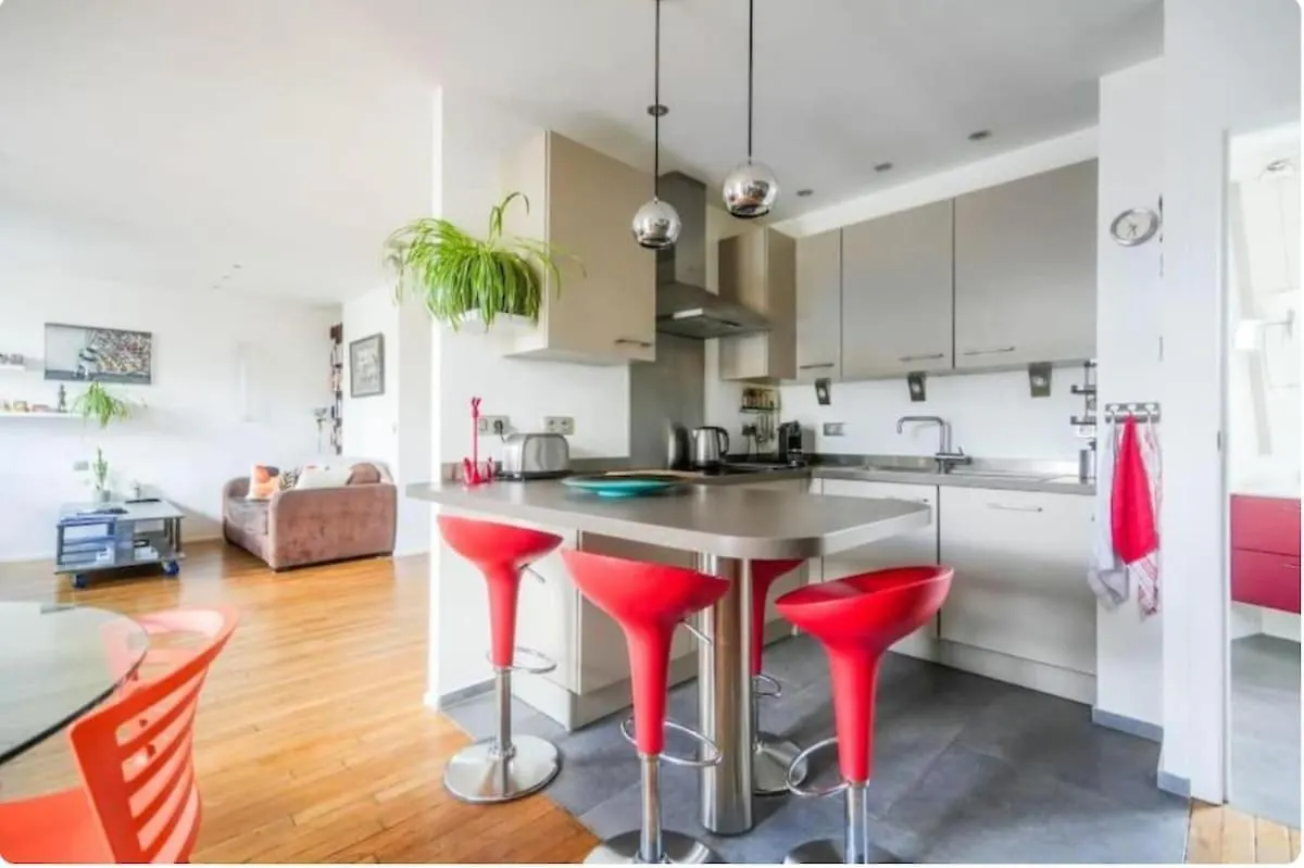 Apartment Sweet Home Paris